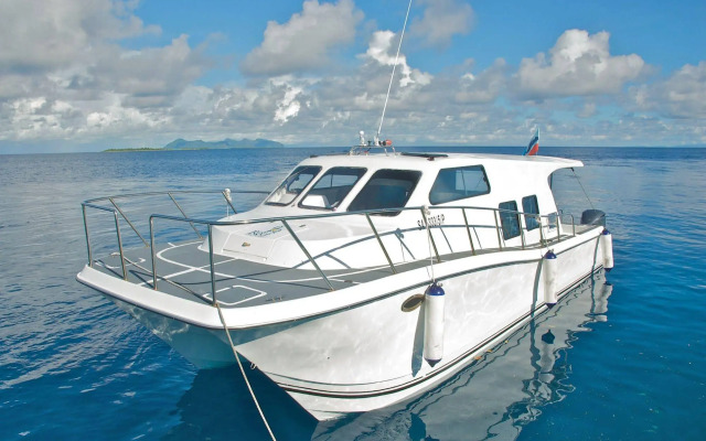 The Reef Dive Resort