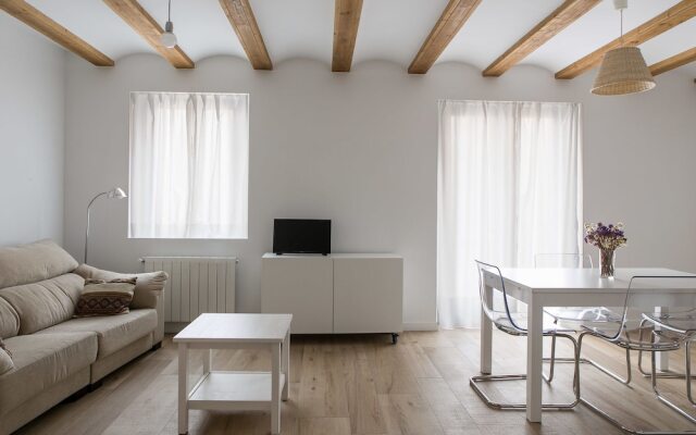 ApartUP L' Almoina