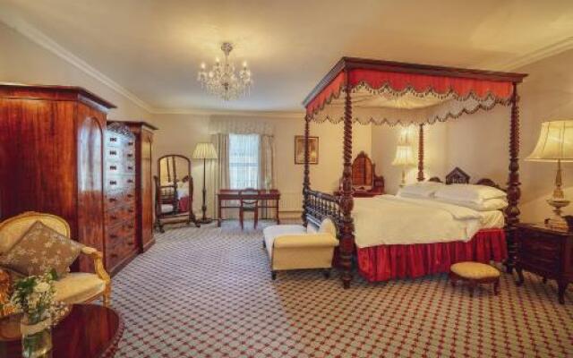 Castle Grove Country House