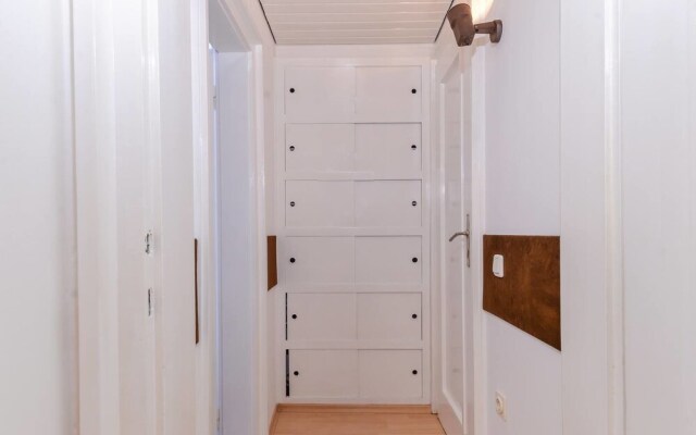 FM Deluxe 2-BDR Apartment - Sweet Home