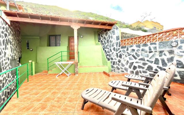 Casa Rural 3 con Barbacoa Cerca de Playa Hermigua