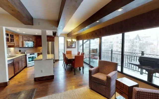 2 Bedroom Condo