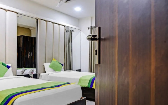 Treebo Trend Western