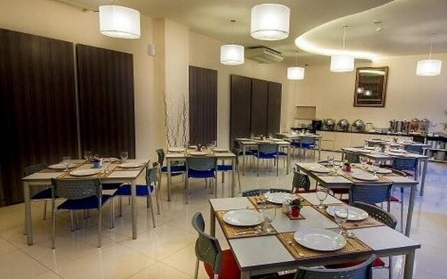 Cordela Hotel Medan