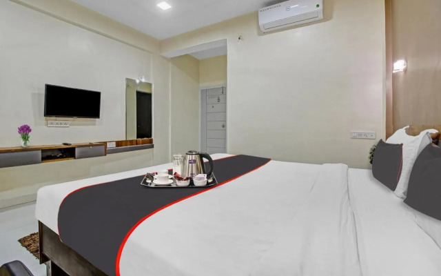 Collection O 700679 Sky Venue Banquet Hall And Lodging
