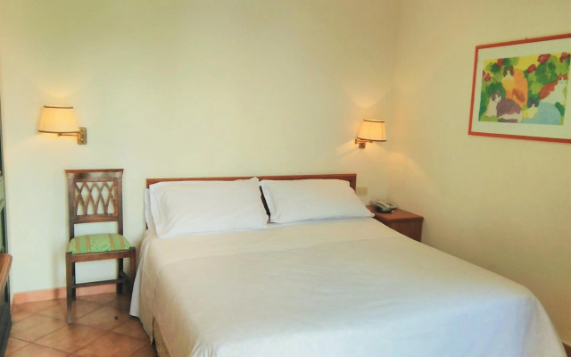 Lucky 8 Hotel