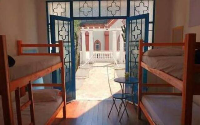 Hostel Minas In