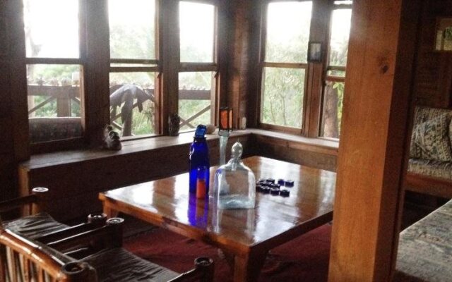 Roatan Bed & Breakfast Apartments