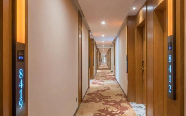 Tengguan Hotel (Zhangzhou High-speed Railway Station Southwest Business and Trade City)