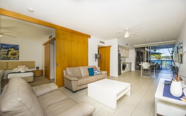 1 Bright Point Apartment 2104