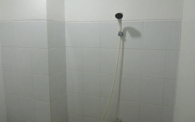 Reva Room on Gunung Putri Square Apartment