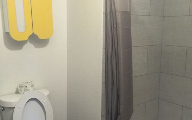 Travelodge Inn And Suites Pensacola