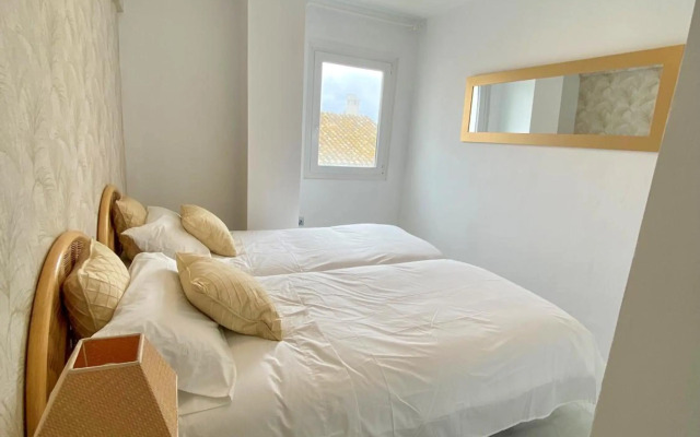 Puerto Banus Duplex Centric WaterFront 3 Bedroom