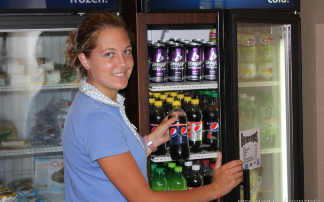 Hampton Inn & Suites Youngstown-Canfield