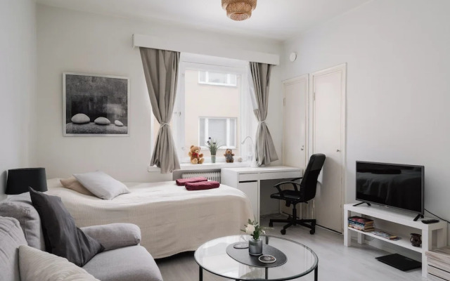 Comfy Studio in Central Helsinki