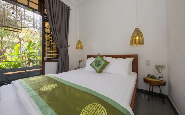 Purple Hue BnB Central Hub