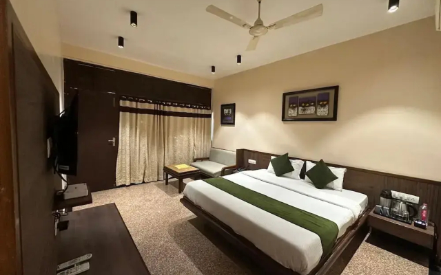 Hotel Mount Regency