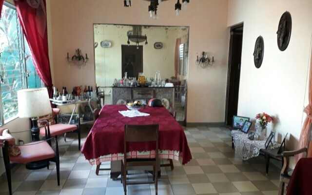 Hostal Sra. Minina CAMAGUEY