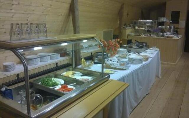 Portaan Nahkurinverstas