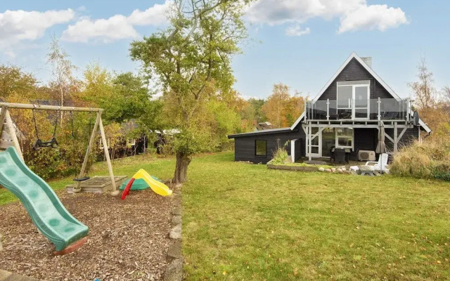 6 Person Holiday Home in Ebeltoft