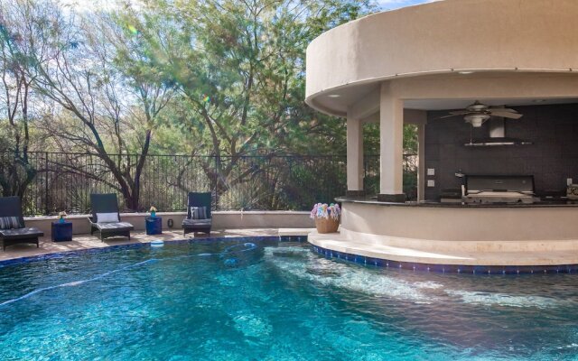 Extravagant Fountain Hills - 6 Br Home