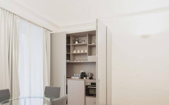 Standard Apartments RG7