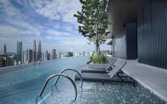 Expressionz Professional Suites By Mad KL Stay