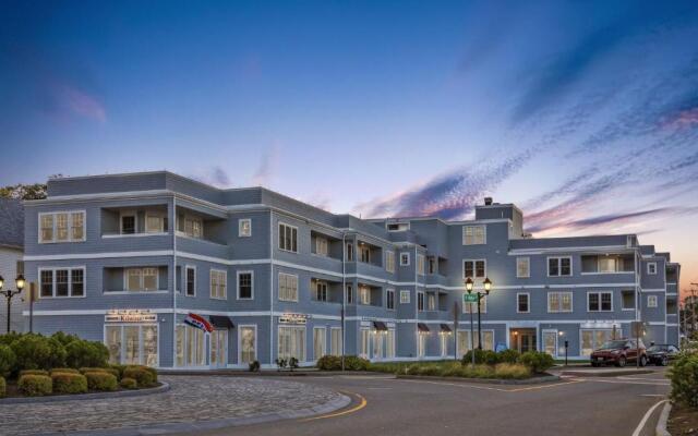 Thomas Sea Suites at Harbourtown