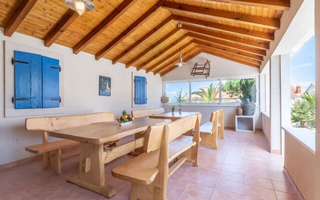 Villa 2 Pools 22137