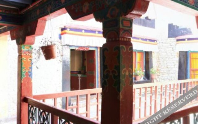 Lhasa Badacang Hotel