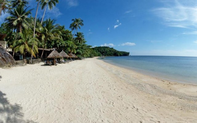 Easy Diving and Beach Resort