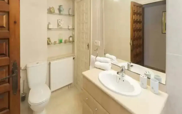 Frederic - Villa With Private Pool