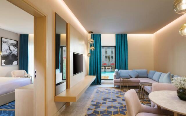 Maani Muscat Hotel & Suites