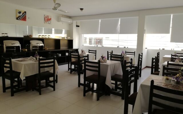Hostal Piura