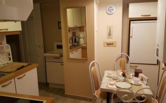 Hangulat Vendégház Apartmanok