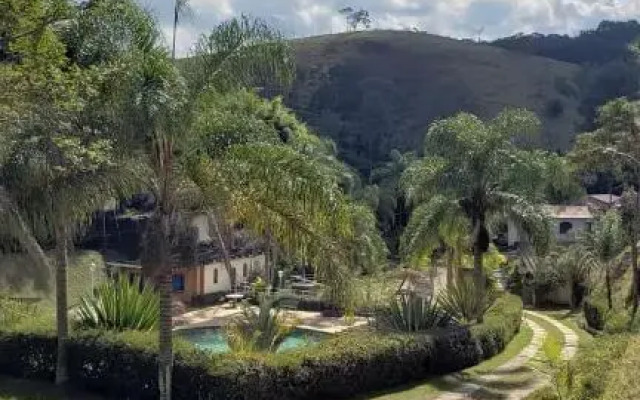 Pousada Fazenda Recanto dos Carvalhos