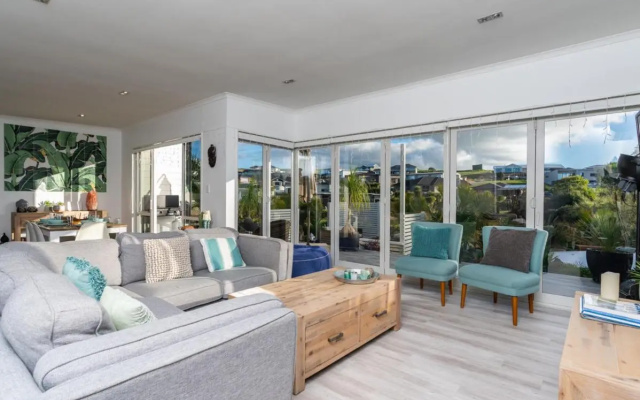 Little Pearl of Vista Verano - Mangawhai Holiday Home – Balcony – Mangawhai Heads