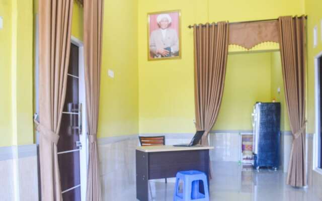 SPOT ON 91463 Obby Guest House