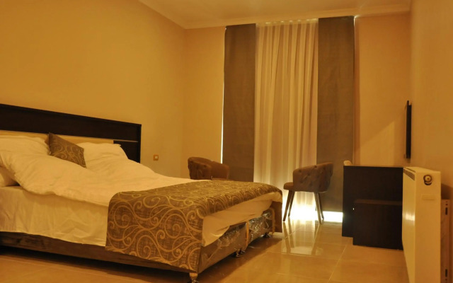 Panda Hotel Apartments
