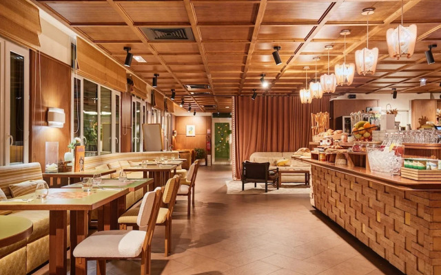 ApartHotel Paris Levallois Maurice Ravel