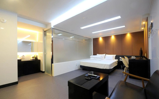 WA Hotel Nampo