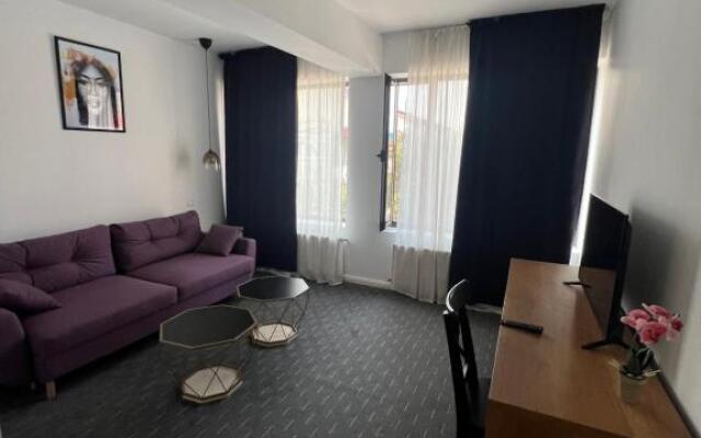Conta Apartments