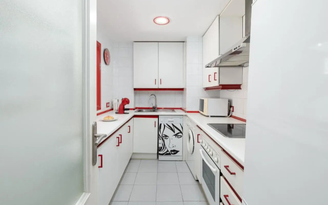 Trendy Apt. Puerto Banús (Free Parking & Pool) - RDR208