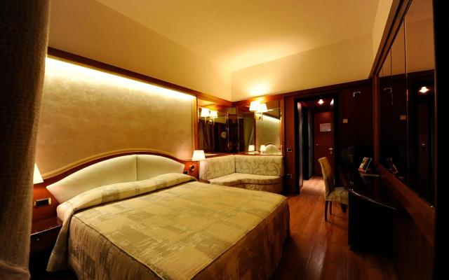 Hotel Motel City