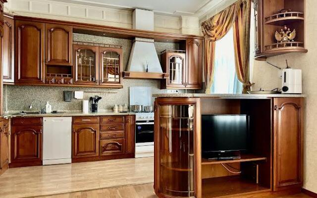 Апартаменты на 9-ой линии Васильевского острова 64/25