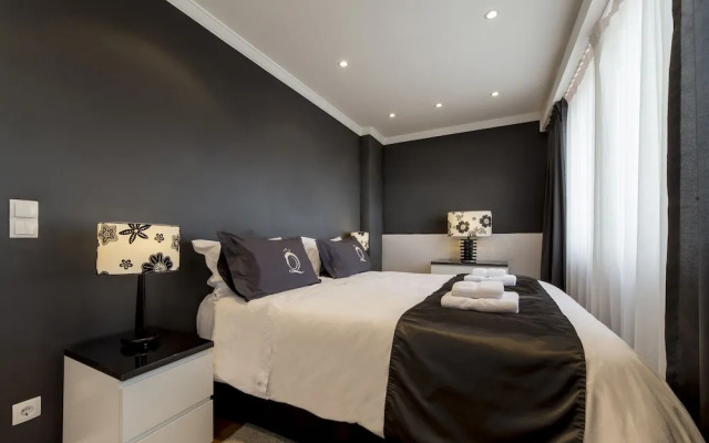 The Queen Luxury Apartments - Villa Fiorita