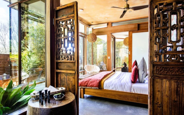 Sticky Rice Villas