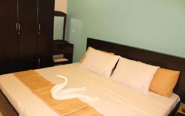 Coron Visitors Hotel