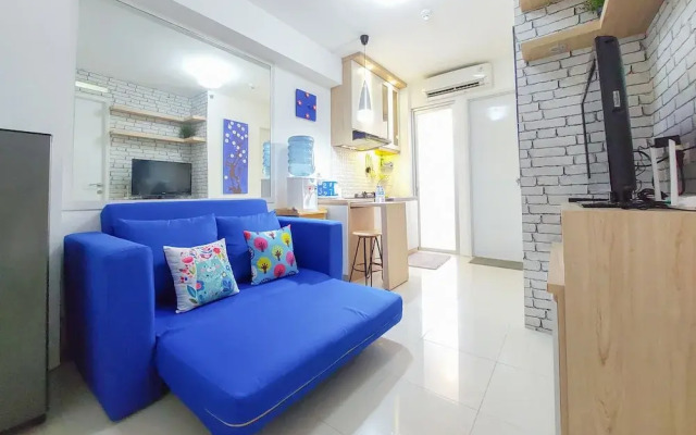 Comfort And Nice 2Br At Bassura City Apartment