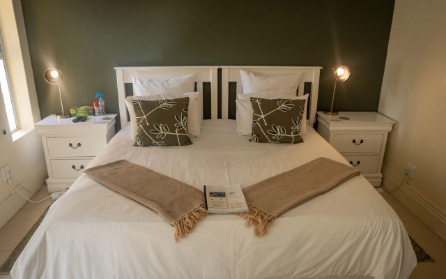 Rustic Manor Bed And Breakfast